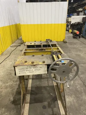 10,000 LBS BUSHMAN ADJUSTABLE SHEET LIFTER: YOBRO #24718