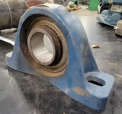 Pillow Block Bearing 1-11/16" Bore, NP1-11/16DEC