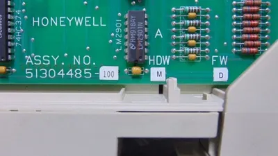 Honeywell 51304485-100 UCN Digital Input Card HDW: M FW: D Used