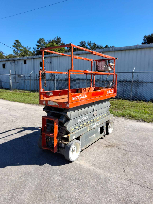 Used 2016 Skyjack SJ3226 Scissor Lifters Florida US | Stack Equipment #1550357