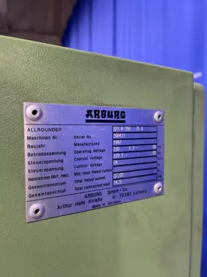 USED 1997 ARBURG 221 M 35075 U