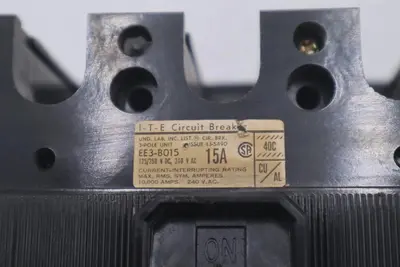 ITE CIRCUIT BREAKER EE3B015 15 AMP 3 POLE 240 VAC 125/250 VDC STOCK B-616