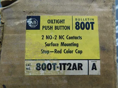 Allen Bradley 800T-1T2AR Oiltight Push Button Ser. A 300VAC/DC Bull. 800T New