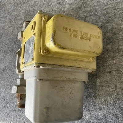 Used Maxon 5000 Valves/Fittings California US | Davliegogo LLC #1723862