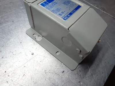 New | in-Stock GENERAL ELECTRIC 9T51B3 Transformers | HGR 24 #742561