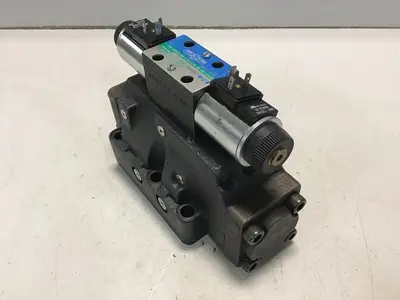 USED VICKERS DG4V3S6CMUHL760EN490B13