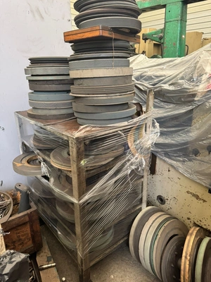 MATRIX Universal Worm and Thread Grinder, in working order