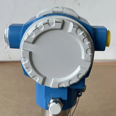 NEW ENDRESS + HAUSER PMC71-4J131/101