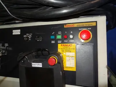 Used 2014 FANUC R2000IB/210F 6 AXIS CNC ROBOT WITH R30IA CONTROLLER Robots Michigan US | Harbor Machinery Inc. #1283278