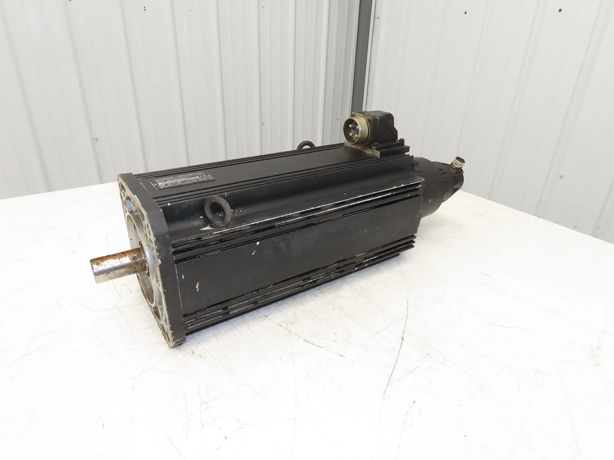 Rexroth Indramat MAC112D-0-ED-4-C130-A-0WI511LVS005 Permanent Magnet Servo Motor