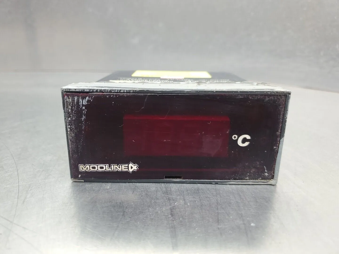 Square D MODLINE4 W/O#-029302 Temperature Monitor Module. 2D-03