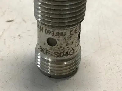USED BALLUFF BES004N