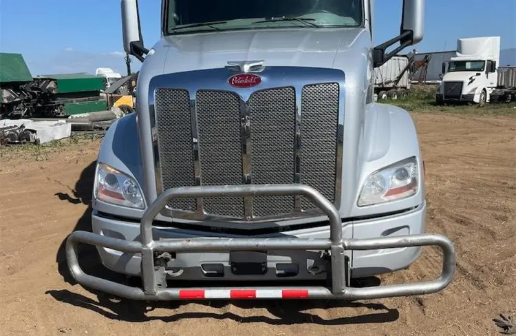 Used 2021 PETERBILT 579 Conventional trucks Illinois US | Mitsubishi HC Capital North America 1 #180261