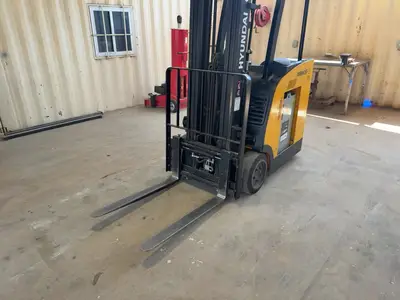 Used 2015 HYUNDAI 18BCS-9 Misc Forklifts Tennessee US | Revelation Machinery #1427343