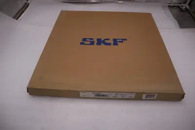 CR Seals (SKF) 1375380 Nitrile Oil Seal NEW IN BOX (FOUR AVAILABLE) STOCK 2242B