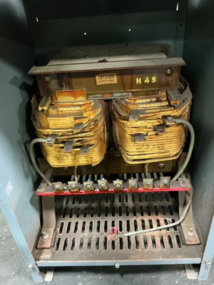 Square D _UNKNOWN_ Power Transformers | Equipment Recovery Corp. (11)