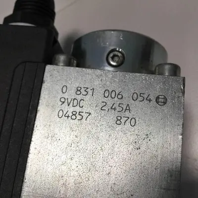 USED BOSCH 0 811 402 182