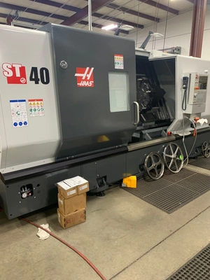 USED 2019 HAAS ST-40