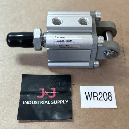 NEW SMC CDQ2D32-10DCMZ