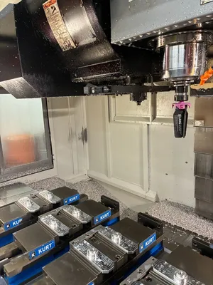 2020 SMART MACHINE TOOL SM 1365 CAT40 12K Vertical Machining Centers | Midstate Machinery (4)
