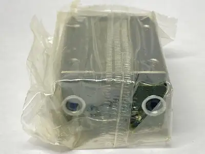 NEW THK THK SR20W1SS
