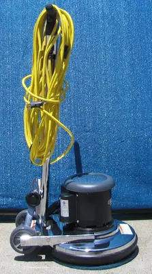 USED 2022 GLOBAL INDUSTRIAL 641251