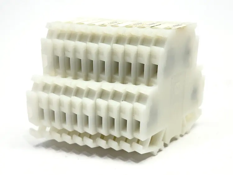 Used Allen-Bradley White Terminal Block 4 Wire Connection Terminal Blocks Michigan US | Maverick Industrial Sales #1489766