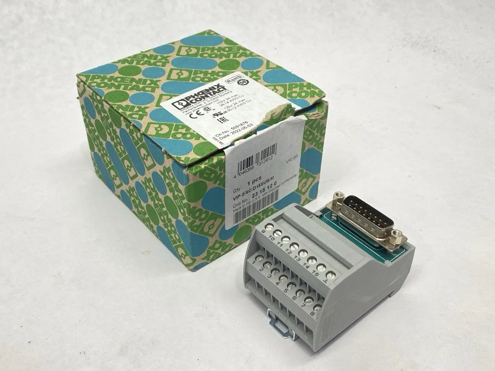 VIP-2/SC/D15SUB/M | Phoenix Contact  Termination Board 2315120 - New – Open box