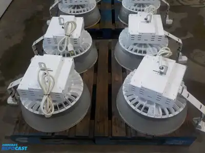 LOT OF (8) INDUSTRIAL LED LUMINAIRE WAREHOUSE LIGHTING, MOTION DETECTORS, SUPPORT HOOK, POWERCORD, R...