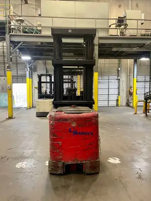 Used 2006 RAYMOND 550-OPC30TT Order Pickers Texas US | TB Forklifts #1274911