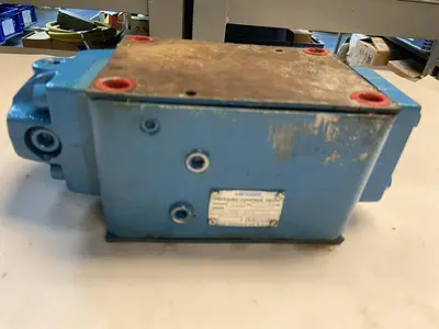 USED VICKERS DGX-06-2FE-50