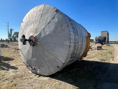 10,000 Gallon Carbon Steel Tank with insulation #S744843