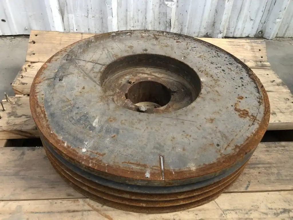 22-3/4″ x 5″ 4-Groove V-Belt Sheave / Pulley ; 3/4″ x 3/4″ Grooves , 4.75″ Shaft