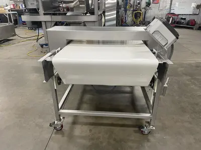 USED LOMA IQ2