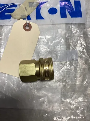 Eaton 1/2″ Brass Hydraulic Quick Connect Hose Coupling; ST Series