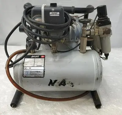 JUN-AIR 6-4 Quiet Air Oil-lubricated Piston Compressor