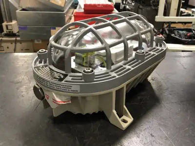 NEW CROUSE-HINDS AB052510210301
