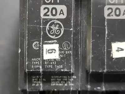 Used GENERAL ELECTRIC THQB220 Switchgears British Columbia CA | Lenmark #241772