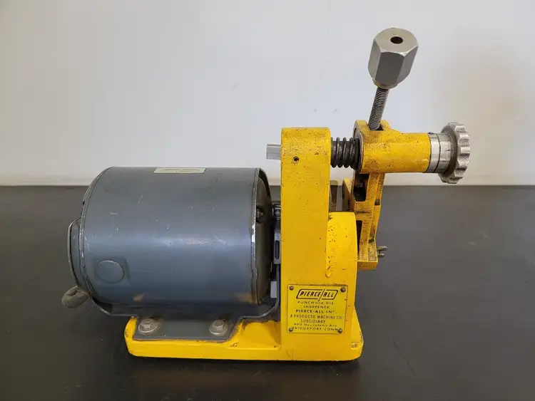 Used PIERCE-ALL _UNKNOWN_ Punches & Dies British Columbia CA | Lenmark #274857