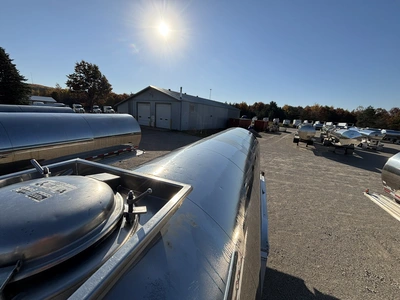 Used 2017 WALKER MILK TANKER TRAILER Liquid Supply Trailers Michigan US | Miedema Asset Management Group #1709464