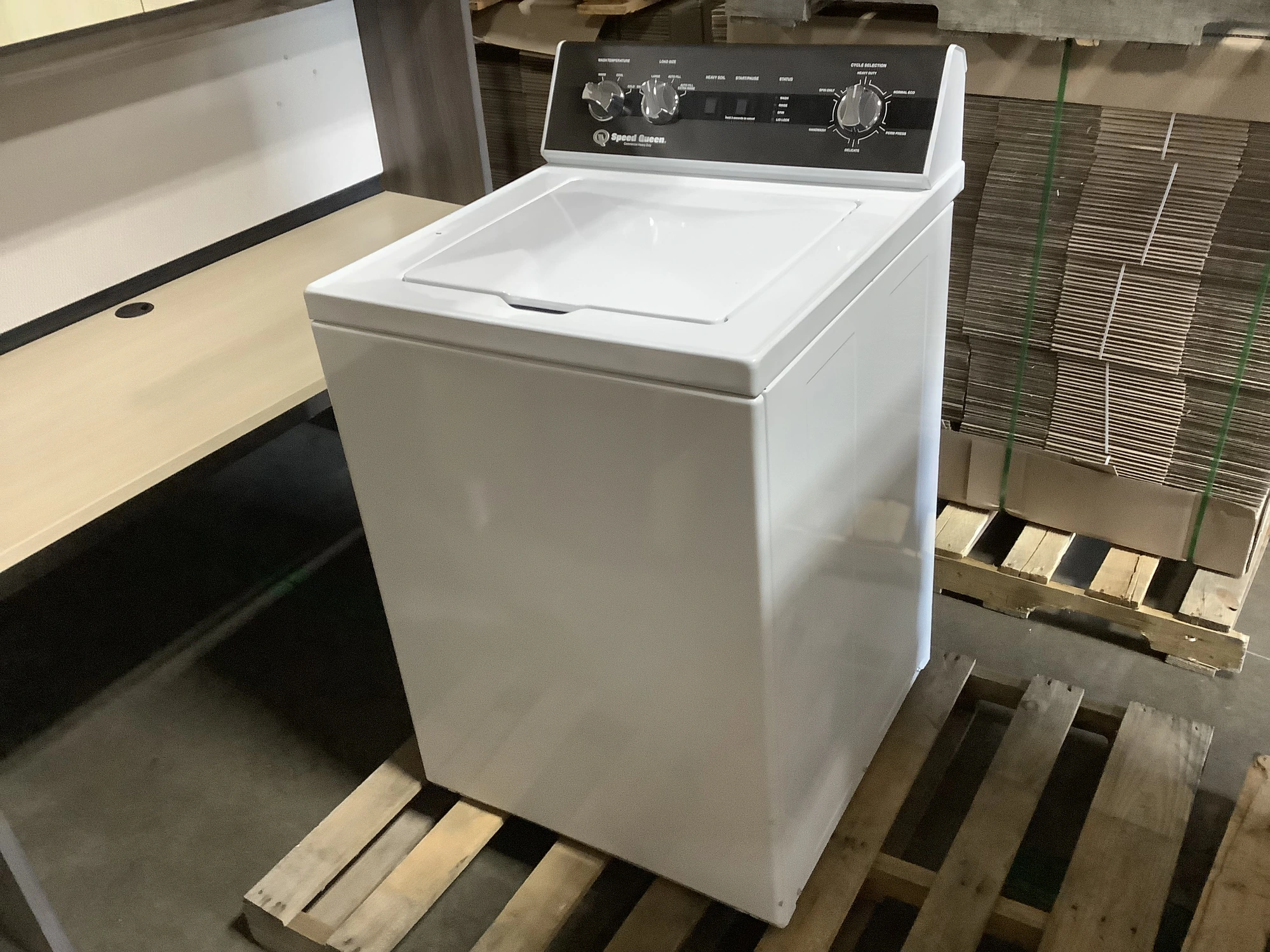 Used SPEED QUEEN AWN63RSN116TW0 Washers Michigan US | Miedema Asset Management Group #1312903