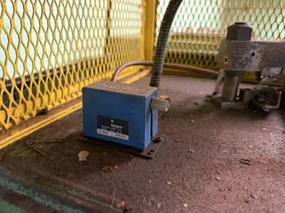 Used _UNKNOWN_ _UNKNOWN_ Pneumatic Presses Michigan US | Miedema Asset Management Group #1360957