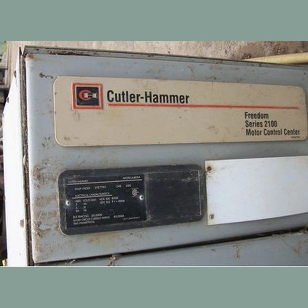 Cutler Hammer MCC Section. 480 Volt. 600 Amp Vertical and Horizontal Boss