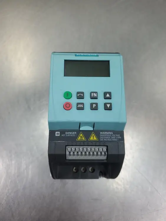 Used Siemens 6SL3211-0AB11-2UA1 SINAMICS G110 CPM110 Frequency Converter Variable Speed Drives South Carolina US | Palmetto Automation #1506065