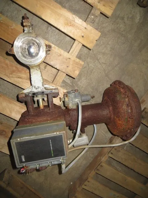 USED Fisher V100