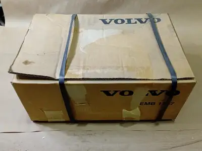 NEW VOLVO P21103718