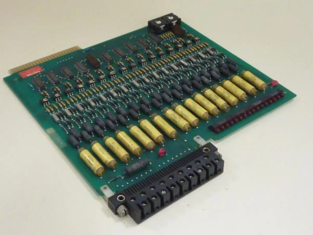 USED CINCINNATI MILACRON 3-531-3564A