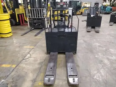 USED 2021 LINDE EWR30