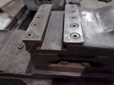20" X 54" LODGE & SHIPLEY TOOLROOM ENGINE LATHE: YOBRO #24978