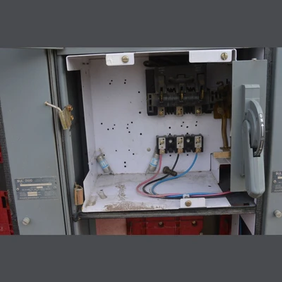 Allen Bradley 10 Bank Center Line 2100 Series MCC Panel